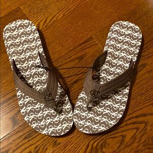 Classic Calvin Klein sandals Flip Flops with CK !! Free earrings